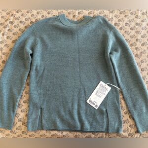 Lululemon Crewneck Women's Sweater in Seafoam Green